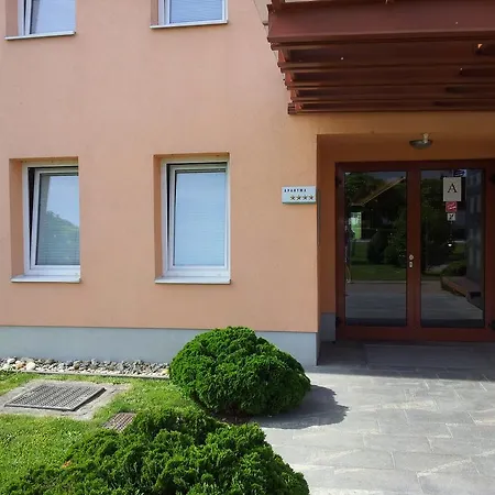 Apartment Apartmaji Manita