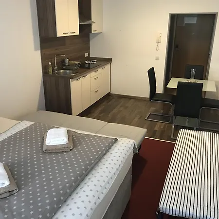 Apartmaji Manita Apartman *
